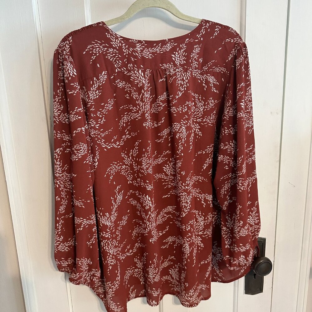 FUN 2 FUN | Red Pattern Top - Picture 4 of 6